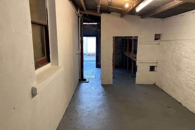 212 Exeter Street, Plymouth, PL4 0NH 2