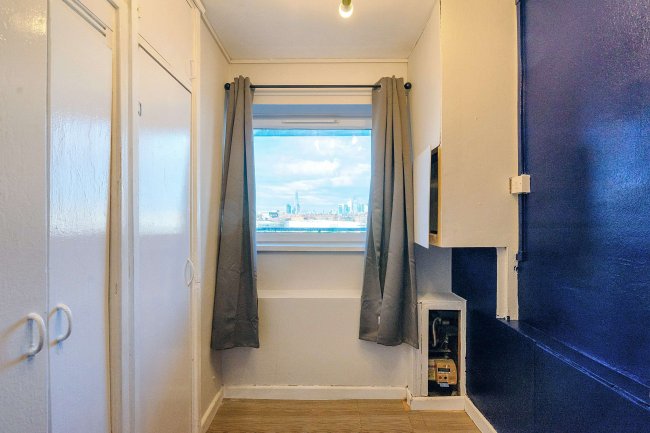 44 Ednam House, Friary Estate, London SE15 6SF 3