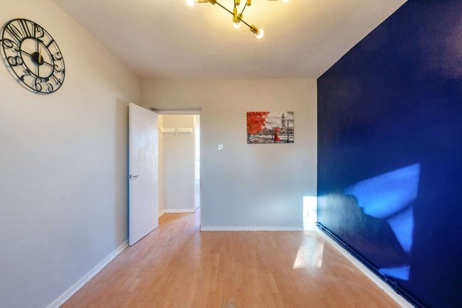 44 Ednam House, Friary Estate, London SE15 6SF 3