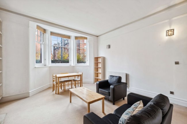 Flat 2, Beaufort Mansions, Beaufort Street, Chelsea, London SW3 5AG 10