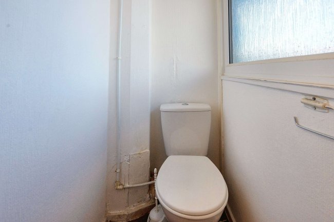 Flat 19 Proctor House,  Elmington Estate, Picton Street, London SE5 7QJ 9