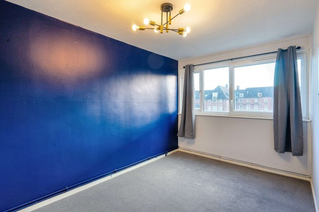 Flat 19 Proctor House,  Elmington Estate, Picton Street, London SE5 7QJ 9