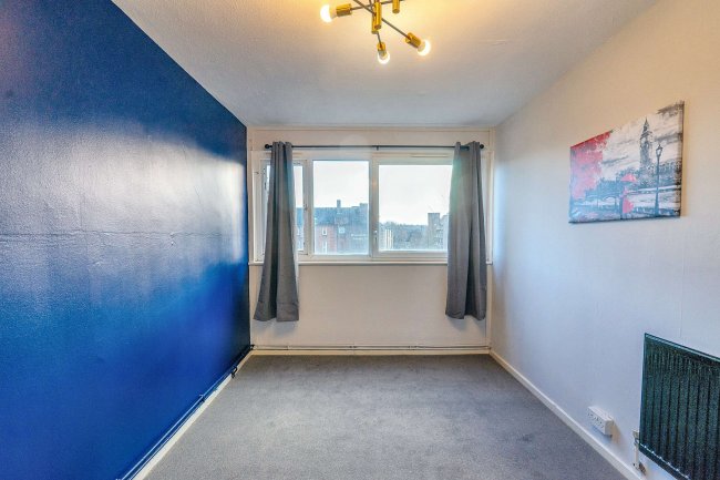 Flat 19 Proctor House,  Elmington Estate, Picton Street, London SE5 7QJ 9