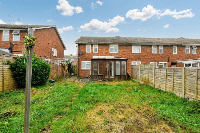 6 Wellcroft Close, Welwyn Garden City, Hertfordshire, AL7 3JZ 9