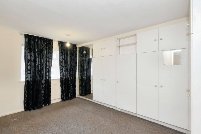 6 Wellcroft Close, Welwyn Garden City, Hertfordshire, AL7 3JZ 9