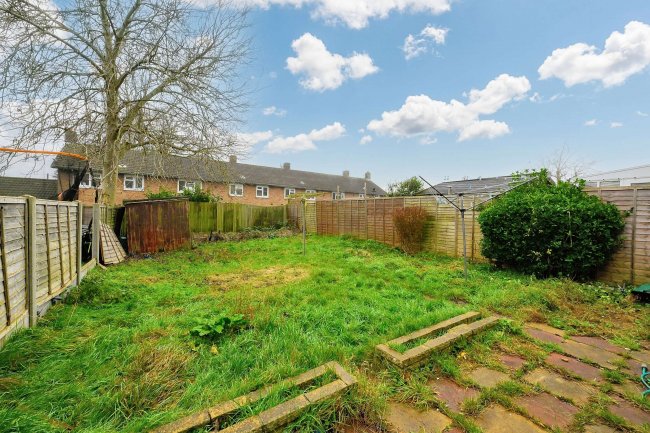 6 Wellcroft Close, Welwyn Garden City, Hertfordshire, AL7 3JZ 9