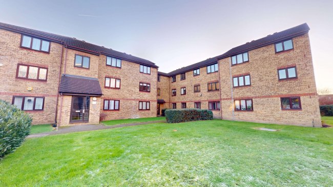 17 Bay Court, 128 Popes Lane, Ealing, London, W5 4NE 8