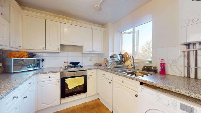 17 Bay Court, 128 Popes Lane, Ealing, London, W5 4NE 8