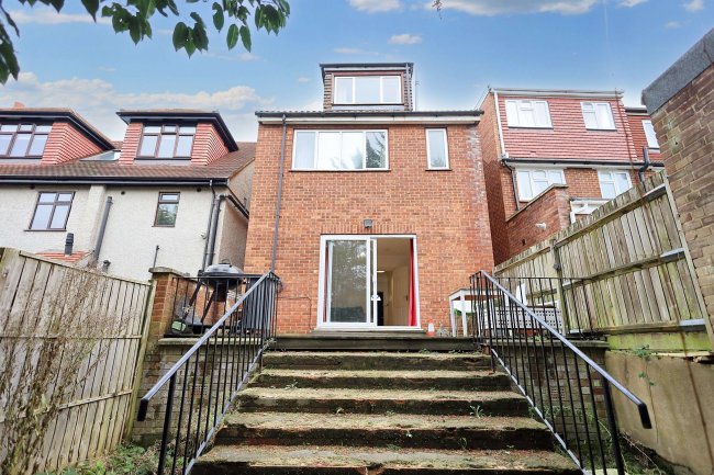 198 Alexandra Road, Muswell Hill, London N10 2ES 6