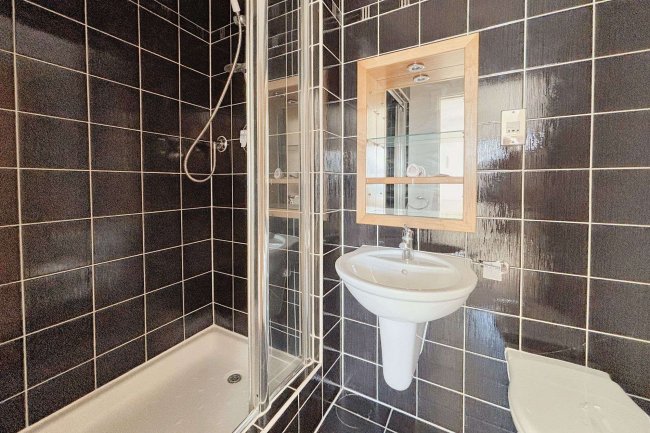 89 Balmoral Place, 2 Bowman Lane, Leeds, West Yorkshire, LS10 1HR 10