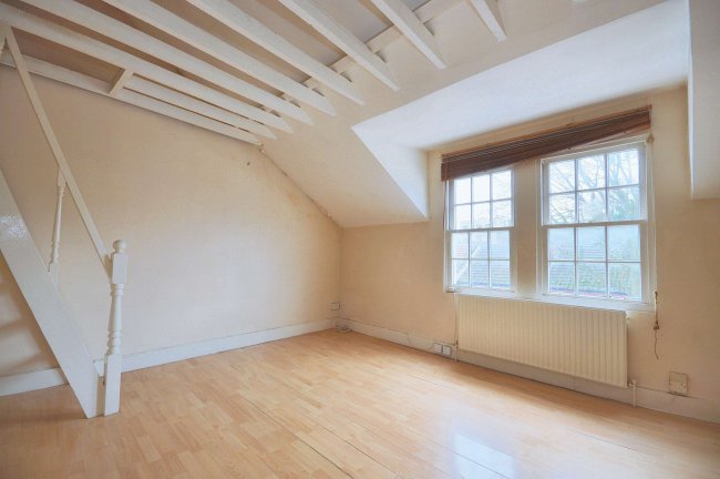 Flat 3, 8 Endsleigh Road, West Ealing, London, W13 0RE 8