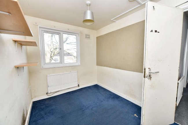 43 Norfolk Park Village, 200 Norfolk Park Road, Sheffield S2 2UA 2