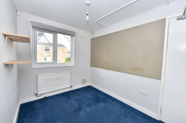 43 Norfolk Park Village, 200 Norfolk Park Road, Sheffield S2 2UA 2