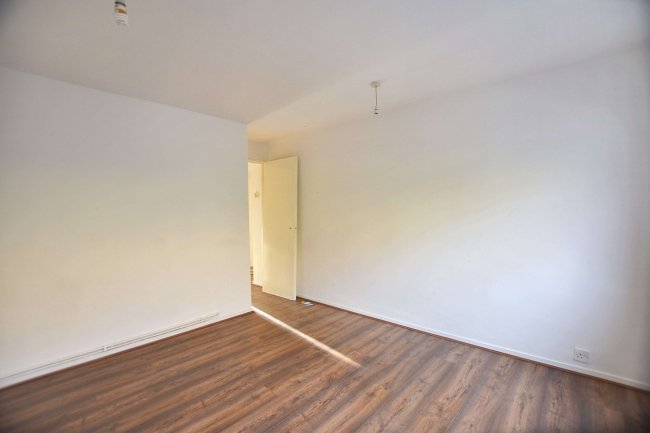 Flat 20 Southill Court, 107 Westmoreland Road, Bromley, BR2 0UY 8