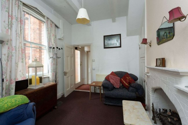 9 Albemarle Road, The Mount, York, YO23 1EN 7