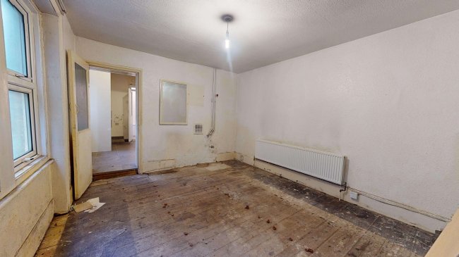 4 Pathfield Road, Streatham, London, SW16 5NU 3