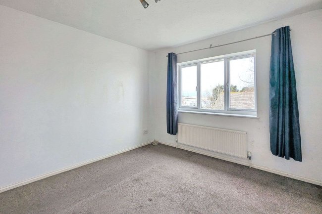 211 Franklin Way, Croydon, CR0 4UY 4