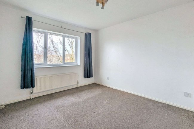 211 Franklin Way, Croydon, CR0 4UY 4