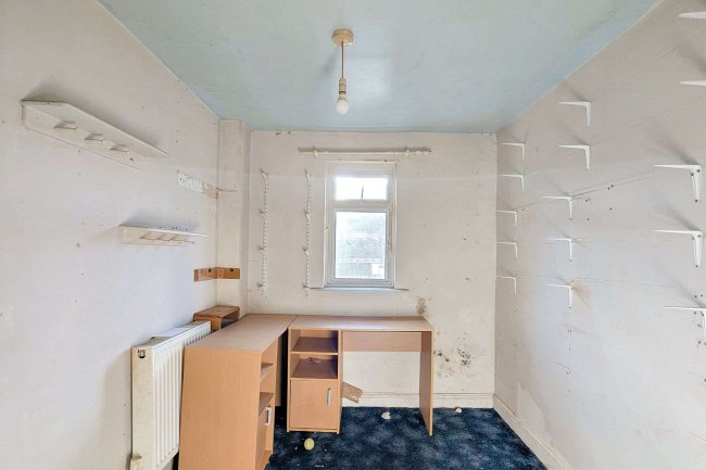 30 Marian Road, Streatham, London SW16 5HR 8