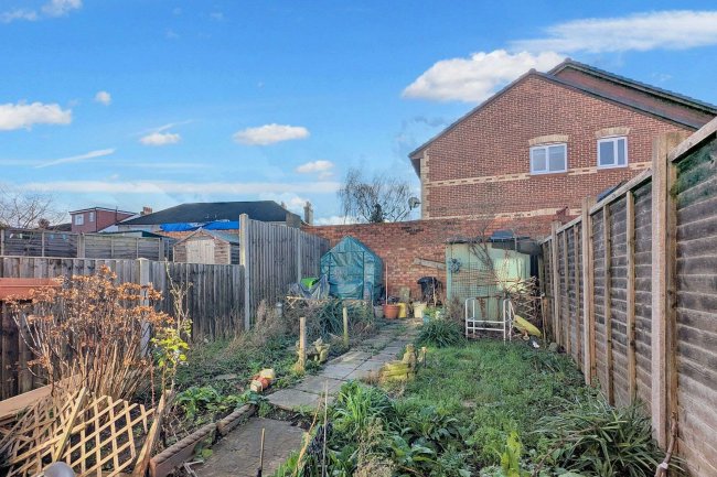 30 Marian Road, Streatham, London SW16 5HR 8