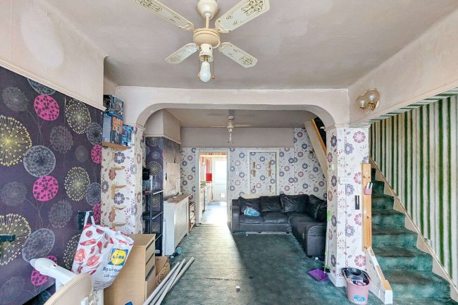 30 Marian Road, Streatham, London SW16 5HR 8