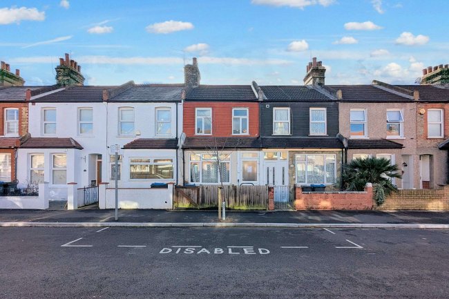 30 Marian Road, Streatham, London SW16 5HR 8