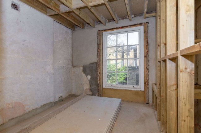 1 County Grove, Camberwell, London SE5 9LG 2