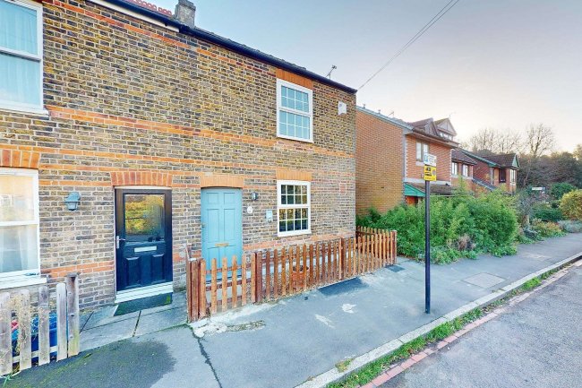 5 Oak Lane, Isleworth TW7 6HH 10