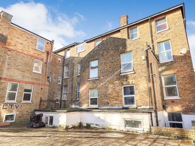 Flat 4, 2-8 Athelstan Road, Margate, CT9 2BF 5