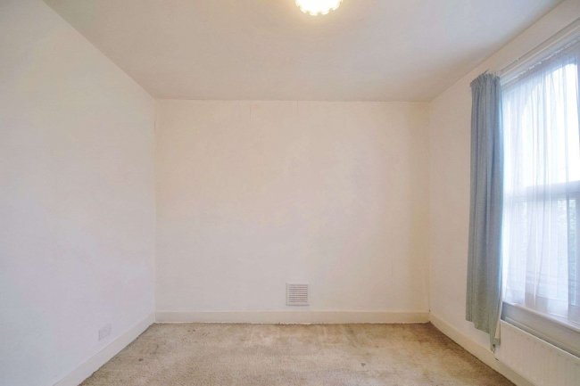 2 Calvert Road, Greenwich, London, SE10 0DF 8