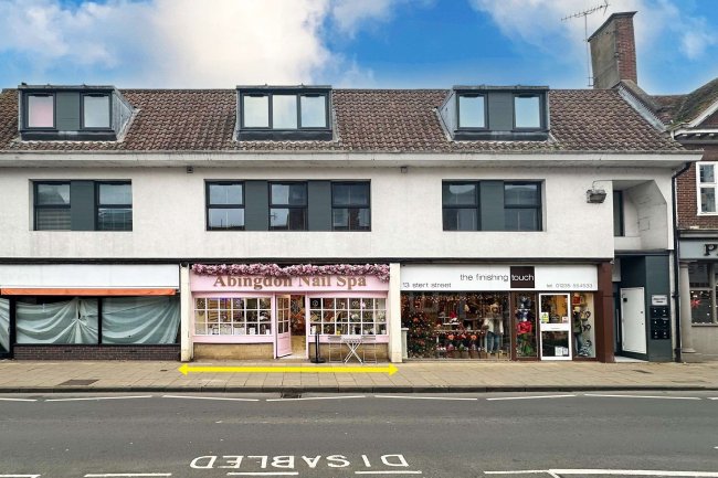 15 Stert Street, Abingdon OX14 3JF 9