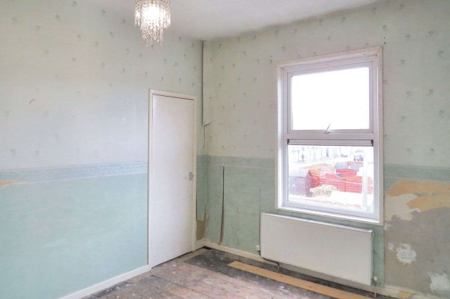 131 Villiers Street, Preston, PR1 7PB 4