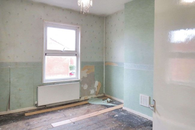 131 Villiers Street, Preston, PR1 7PB 4