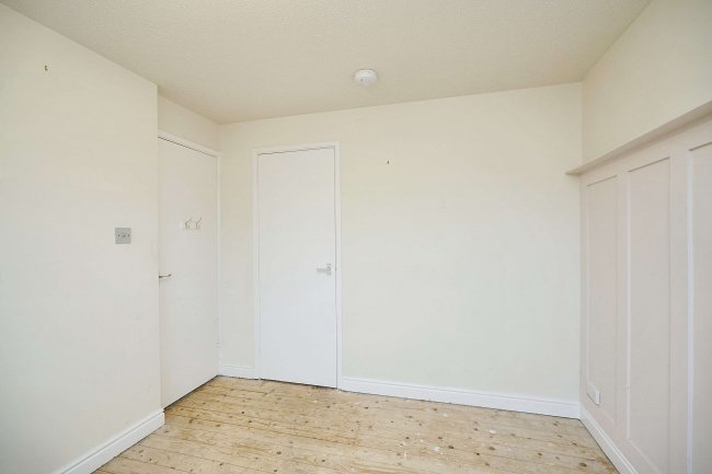 30 Craster Drive, Bulwell, Nottingham, NG6 7FJ 9