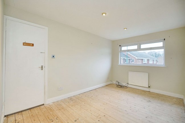 30 Craster Drive, Bulwell, Nottingham, NG6 7FJ 9