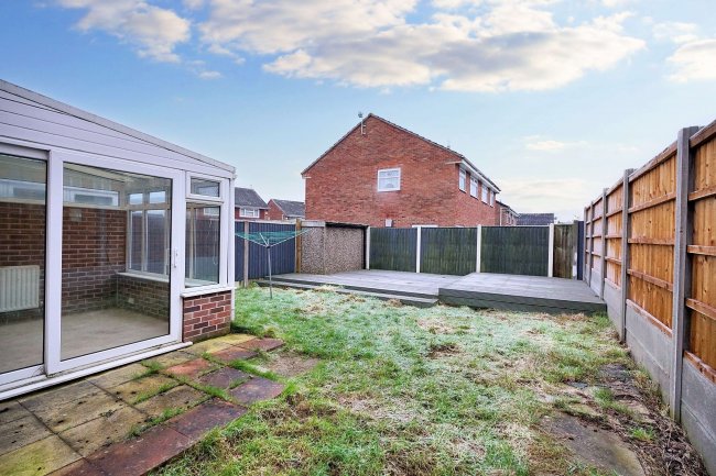 30 Craster Drive, Bulwell, Nottingham, NG6 7FJ 9