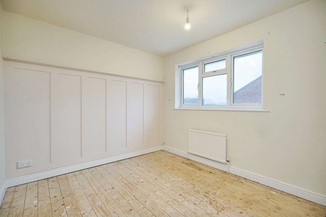 30 Craster Drive, Bulwell, Nottingham, NG6 7FJ 9