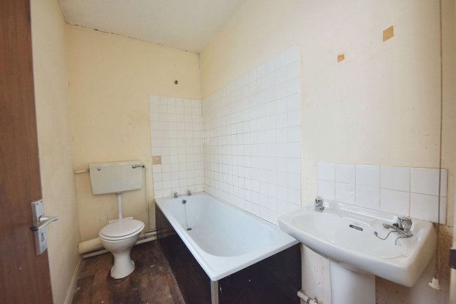 2 Church Lane, Great Paxton, St. Neots, Cambridgeshire, PE19 6RJ 2