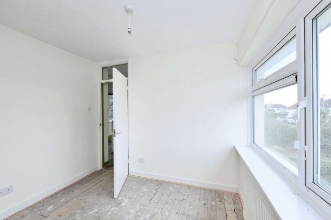 10 The Avenue, Ramsey, Huntingdon, PE26 1AT 3