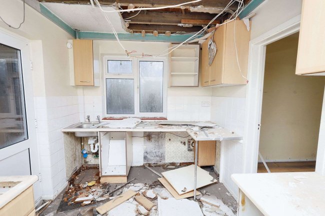 Capel Manor Caretakers House, Capel Manor, Bullsmoor Lane, Enfield EN1 4RQ 7