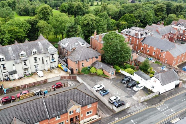 69 Queens Road, Oldham, OL8 2BA 1