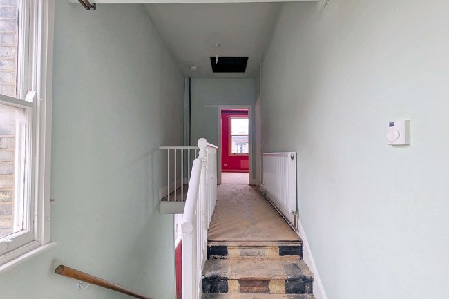 95 Gayford Road, Shepherds Bush, W12 9BY 6