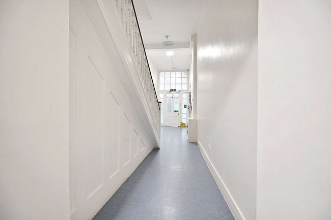 Flat 5, 14 Park Crescent, Worthing, West Sussex BN11 4AH 6