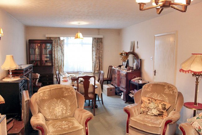 89 Birkdale, Bexhill-on-sea, East Sussex, TN39 3TG 4