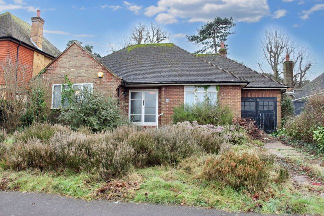 89 Birkdale, Bexhill-on-sea, East Sussex, TN39 3TG 4