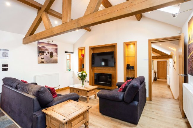 Melin Newydd Windmill and Holiday Cottages, Tynlon, Anglesey LL65 4UA 10