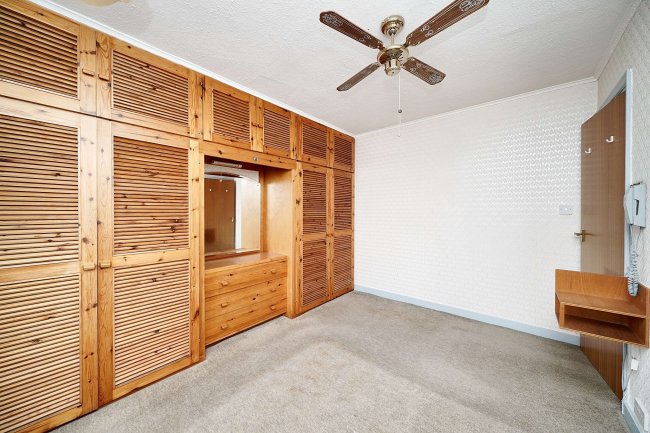 16 Alvista Avenue, Taplow, Maidenhead, SL6 0PG 7