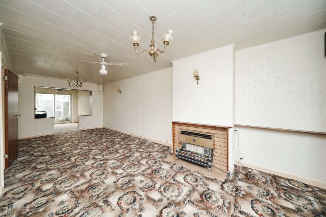 16 Alvista Avenue, Taplow, Maidenhead, SL6 0PG 7