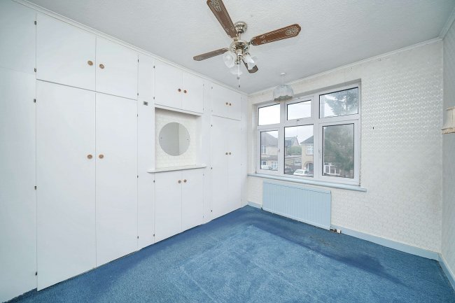 16 Alvista Avenue, Taplow, Maidenhead, SL6 0PG 7