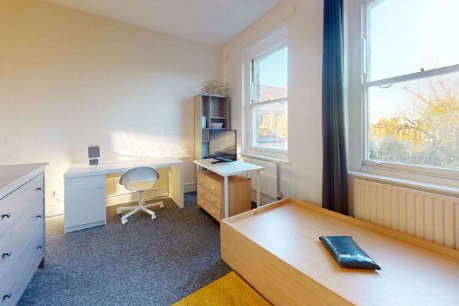 7 Hillmarton Road, Holloway, London N7 9JE 6